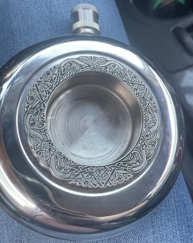 Mullingar pewter round whiskey - mullingar,